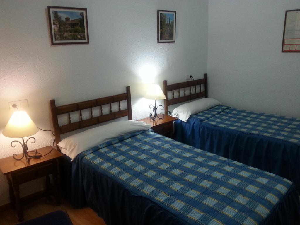 Pension Ciudad Navarro Ramos Granada Eksteriør billede