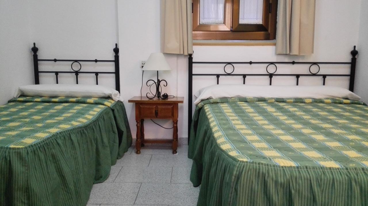 Pension Ciudad Navarro Ramos Granada Værelse billede